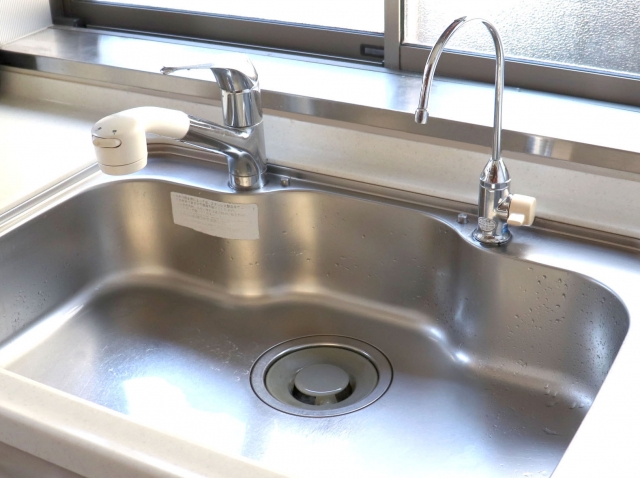 キッチンの排水口を掃除して清潔に保とう